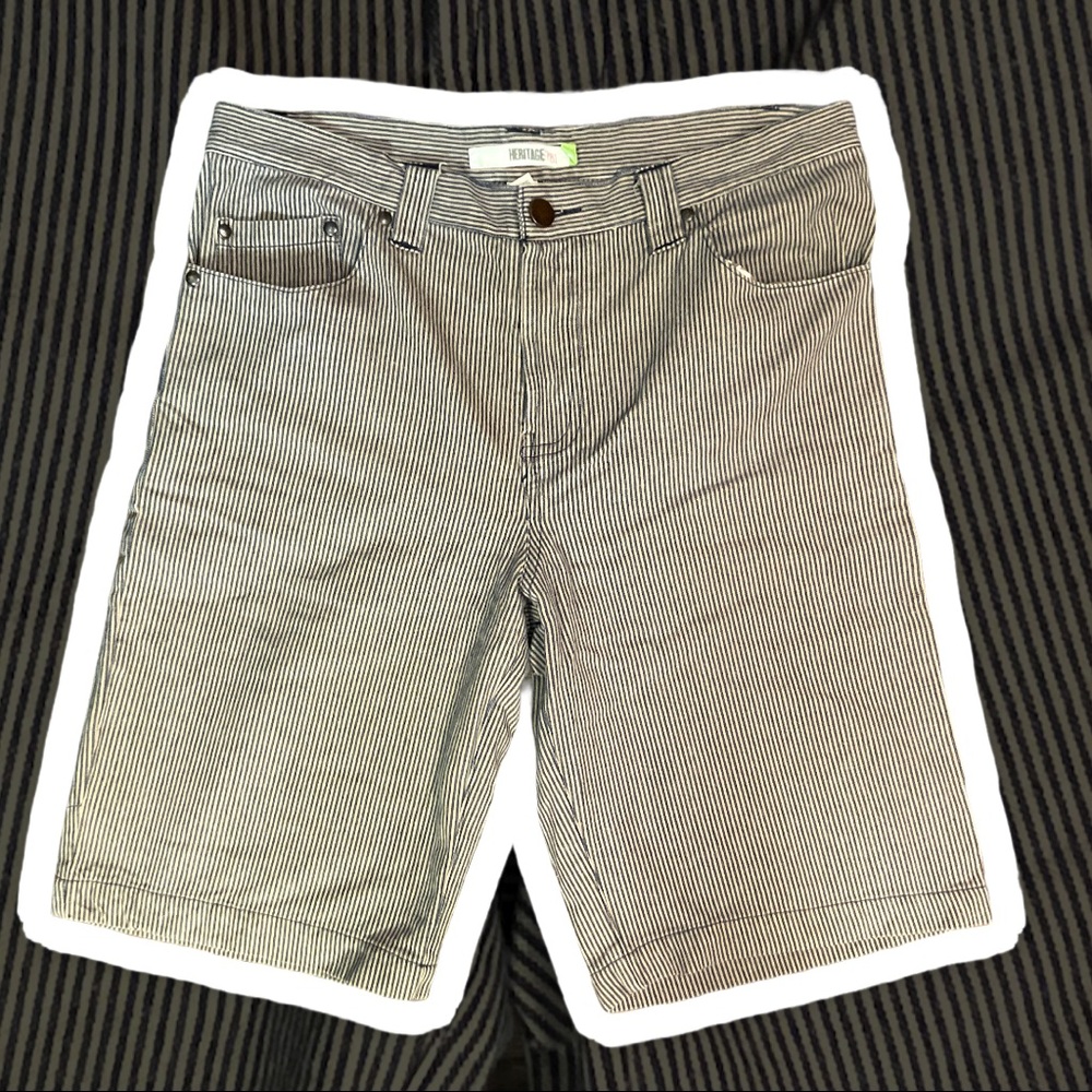Heritage 1981 tan pinstriped shorts // MUST BUNDLE